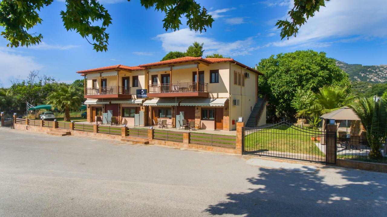 Luxury Apartments Marianna ネオス・マルマラス エクステリア 写真