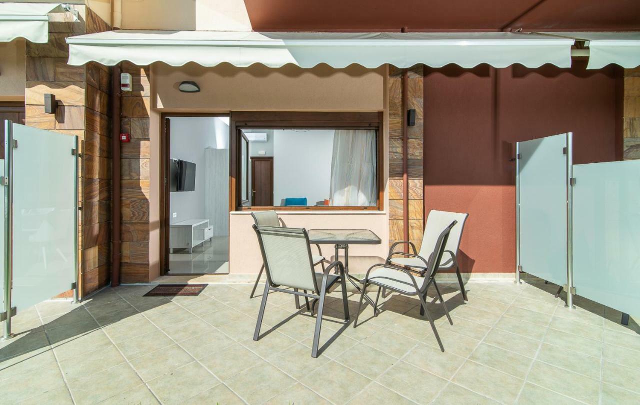 Luxury Apartments Marianna ネオス・マルマラス エクステリア 写真